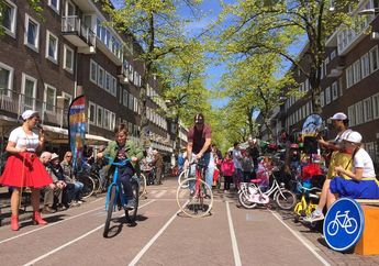 Slow Biking, Lomba Sepeda Terlambat