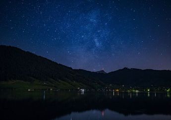 Yuk, Ikut Earth Hour Malam Ini dengan Mematikan Lampu Selama Satu Jam