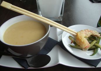 Mulai dari Sumpit dan Makanan, Inilah 5 Hal yang Tidak Boleh Dilakukan di Korea Selatan