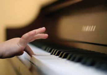 5 Manfaat Belajar Musik
