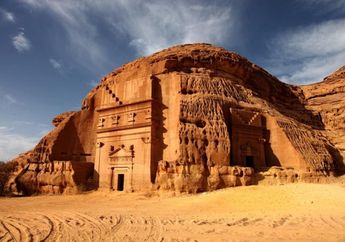 Melihat Kota Batu di Madain Saleh