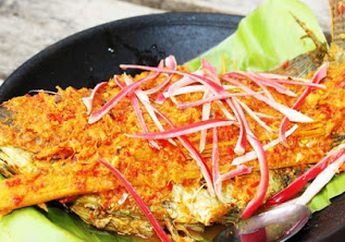 Sedapnya Ikan Arsik, Masakan Khas Batak