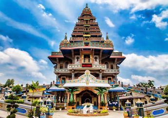 Gereja Graha Maria Annai Velangkanni yang Mirip dengan Kuil di India