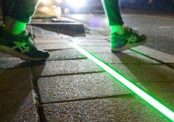 Lampu Lalu Lintas Bagi Pengguna Ponsel