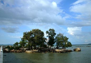 Simping, Pulau Terkecil di Dunia Berada di Singkawang