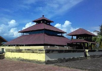Masjid Indrapuri, Sekilas Mirip Candi