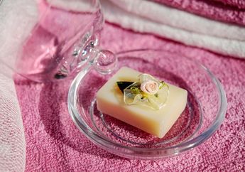 Aneka Warna, Bentuk dan Aroma Sabun
