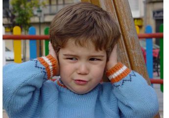 Penyebab Tinnitus atau Telinga Berdenging dan Cara Mengatasinya