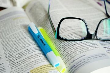 Resensi adalah suatu penilaian terhadap sebuah karya.