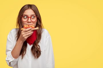 Apa Benar Suara Dapat Memengaruhi Kita Memahami Rasa pada Makanan?