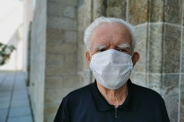 COVID-19 Semakin Melonjak, Apakah Penggunaan Masker Dobel Disarankan?