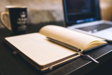 Kumpulan Soal dan Jawaban Materi Grammar Simple Past Tense