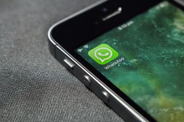 Cara membuat dua akun WhatsApp dalam satu smartphone bisa dilakukan dengan bantuan beberapa aplikasi.