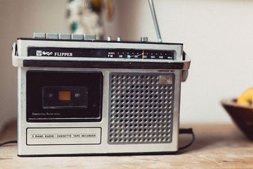 Jawab Soal Manfaat Radio, Kelas 6 Tema 3 Subtema 3 Pembelajaran 5