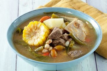 Selain enak, sayur asem juga bermanfaat bagi tubuh kita.