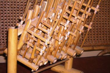 Teknik Memainkan Alat Musik Angklung