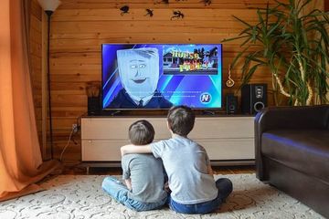 TV analog bisa menikmati siaran TV digital dengan menggunakan STB.