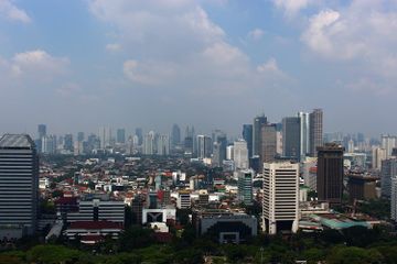 Pemerintah daerah memiliki peran penting dalam pelaksanaan otonomi daerah.