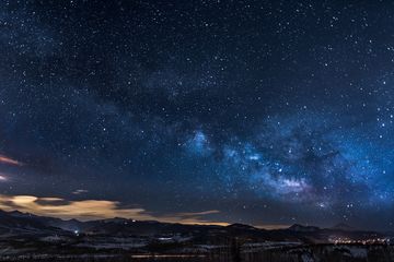 Kenapa Bintang Hanya Muncul pada Malam Hari?