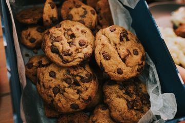 Contoh Procedure Text: How to Make Cookies dan Terjemahannya