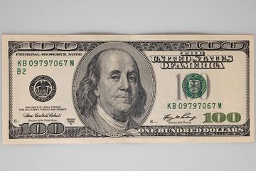 Benarkah Uang Dollar Memiliki Kode Unik?