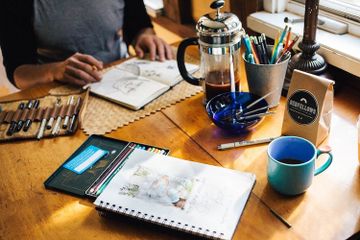 Profesi Art Director: Tugas, Keahlian, dan Pendidikan