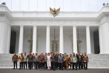Jawab Soal Kedudukan dan Peran Pemerintah Pusat dalam Penerapan Otonomi Daerah