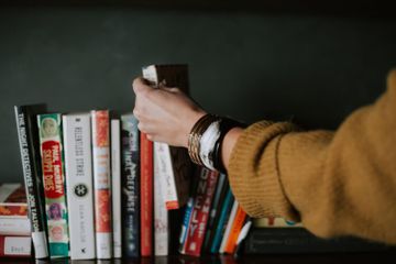 Negara Apa yang Paling Banyak Membaca Buku di Dunia?