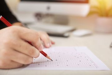 Soal-soal terkait dengan isi teks merupakan tipe soal yang umum keluar pada UTBK SBMPTN bahasa Inggris.