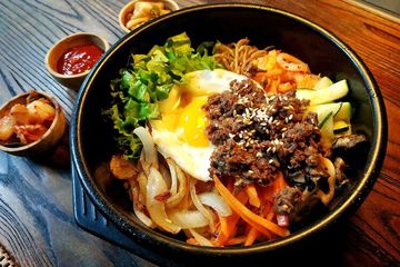 Cara Membuat Bibimbap alias Nasi Campur Khas Korea yang Praktis