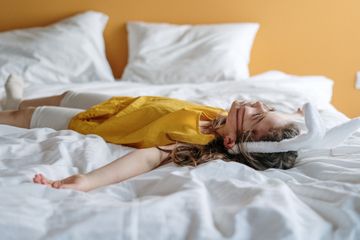 Siapa Penemu Kasur Spring Bed?