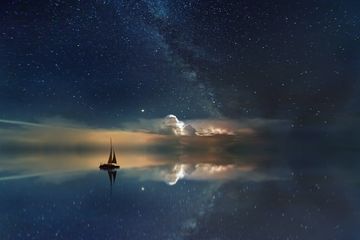 Apa yang Dimaksud dengan Fenomena The Milky Seas?