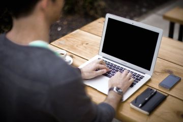 Apa yang Dimaksud dengan Clickworker?