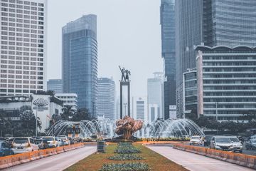 Pemerintah daerah memberikan peran penting dalam pemerintahan di Indonesia.