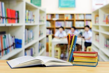 Kurikulum Merdeka Belajar merupakan kurikulum yang dilaksanakan di seluruh jenjang pendidikan Indonesia.