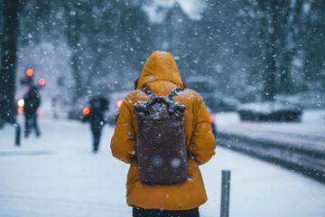 Sama-Sama Berarti 'Dingin', Apa Bedanya 'Cool' dan 'Cold'?
