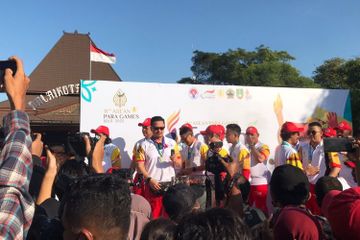 Datangkan Langsung Api Abadi Mrapen, Begini Keseruan Pawai Obor ASEAN PARA GAMES 2022 di Solo