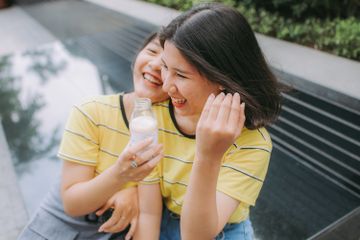 6 Contoh Pantun Persahabatan
