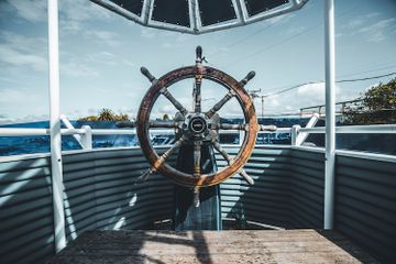Hak dan Kewajiban Awak Kapal