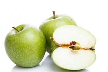 Apakah Biji Apel Aman Dimakan?