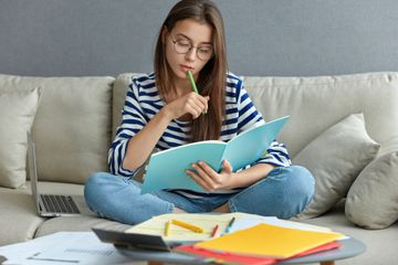 Terdapat soal pada buku Bahasa Inggris Kurikulum Merdeka kelas XI (SMA) Unit 5 halaman 155, materi Hortatory Exposition Text.