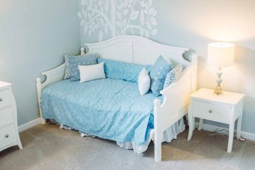 Mengapa Warna Biru Cocok Dijadikan Warna Dinding Kamar Tidur?