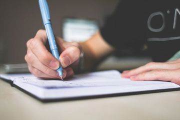 Kalimat Mayor: Pengertian dan Contoh