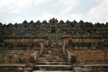 5 Contoh Hasil Akulturasi Kebudayaan Hindu-Buddha dengan Kebudayaan Nusantara