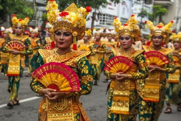Strategi Menghadapi Ancaman Integrasi Nasional di Bidang Sosial Budaya