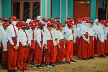 Dampak Positif dan Negatif Kemajuan Iptek di Bidang Pendidikan