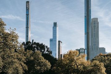 Mengapa Ada Gedung yang Disebut Gedung Pencakar Langit?