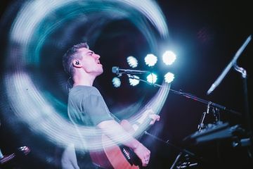 Terdapat soal lirik lagu pada buku Bahasa Inggris kelas XI edisi revisi 2017 Chapter 7 halaman 97-88, materi 'Meaning Through Music'.