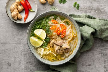 Terdapat soal Bahasa Inggris Kurikulum Merdeka kelas X (SMA) Chapter IV halaman 92, Chapter Review, materi Healthy Food.