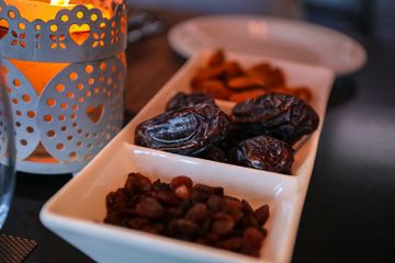 Mengapa Dianjurkan Makan Makanan Manis saat Berbuka Puasa?